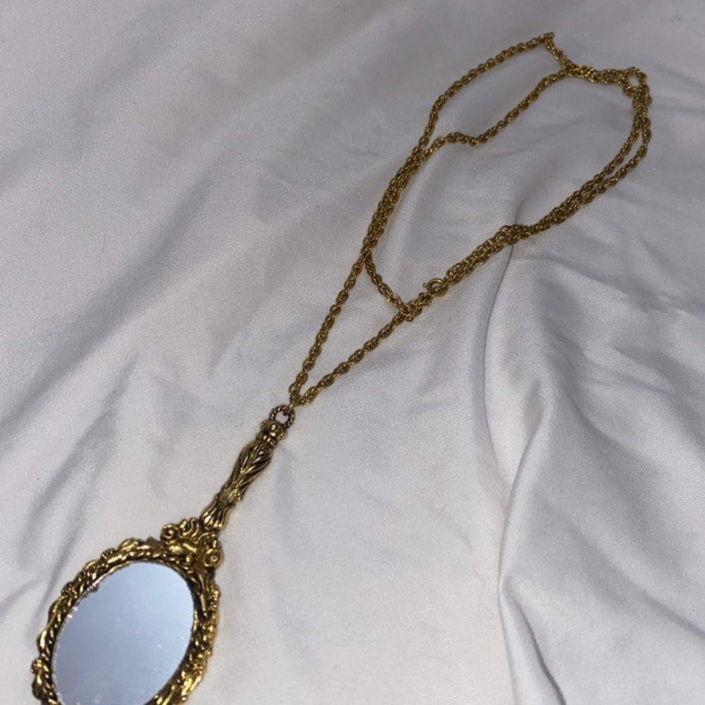 VINTAGE PERFUME MIRROR NECKLACE